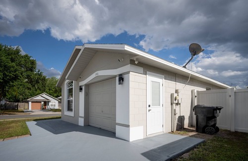 Boggy Creek Appartement | Orlando Studio - Private Entrance! 30 Mins. From Disney & 10 Mins. From Airport