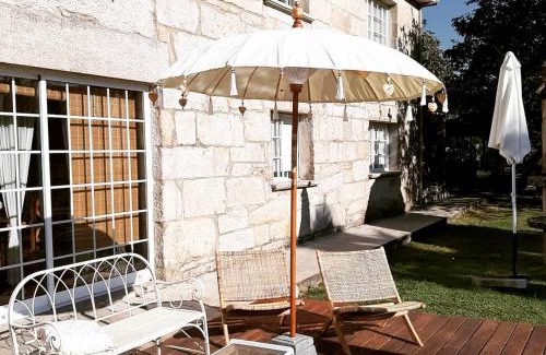 Vilaboa Maison | Os Areeiros Turismo Rural & Bodega