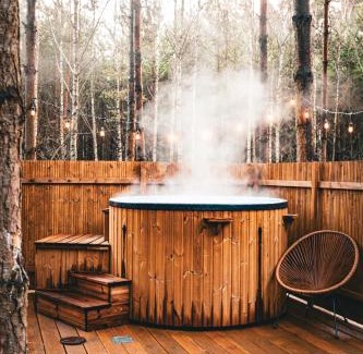 Sliwice Maison | Osada LoveLaski - balia jacuzzi, sauna i kominek - całoroczne domki premium