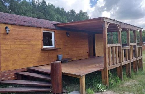 Cekcyn Maison | Osada nad żurawim stawem