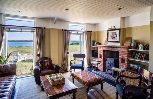 Maldon Appartement | Manor Beach 1 / 4-bed home on Osea Island, Essex