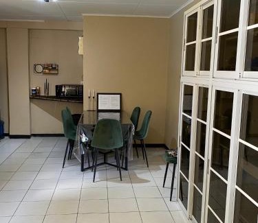 Paramaribo Maison | Osso fu mi ati (huis van mijn hart)