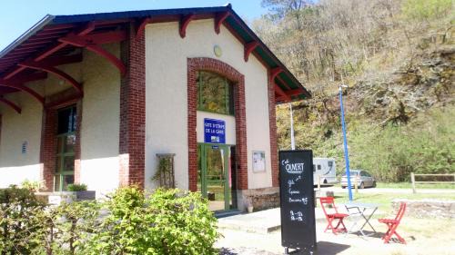 Scrignac Hôtel | Ostal Scrignac - Gîte d'étape de la Gare