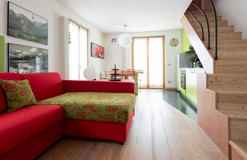 Santa Lucia Appartement | Osteglio 15 - Deux Chambres Appartement, Couchages 4