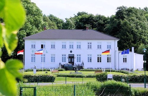 Am Salzhaff Appartement | Ostsee-Gutshaus Inspektorhaus