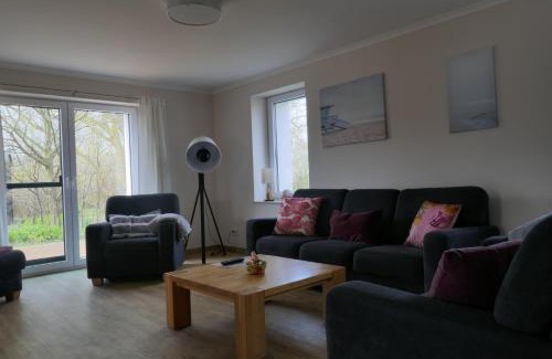Kuehlungsborn Maison | Ostseelandsitz Mira Belle Fewo 2