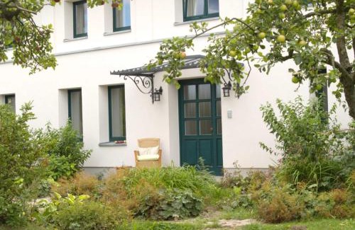 Kuehlungsborn Appartement | Ostseelandsitz Mira Belle Fewo 1