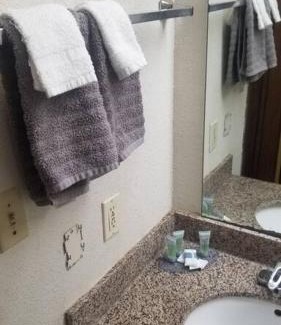 Stillwater Appartement | OSU Queen Hotel Room 118 Booking