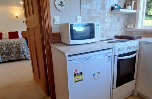 Tai Tapu Appartement | Aspen Studio - Fashionable comfortable home for your town stay.
