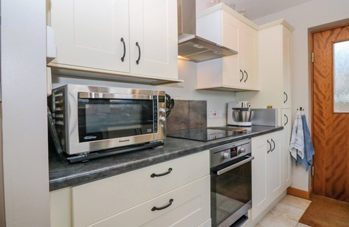 Tomintoul Cottage | OTAKARO, family friendly, character holiday cottage in Tomintoul