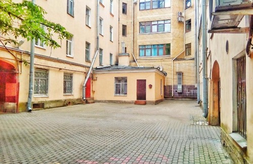 Ligovka Yamskaya Appartement | Отдельный одноэтажный дом на Невском