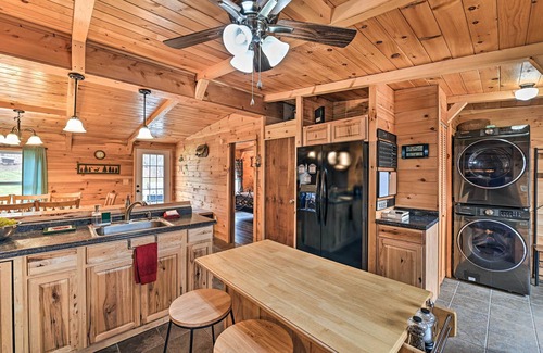 Otego Maison | Otego Home w/ Hot Tub: Near All Star Village!