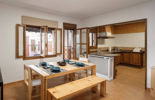 Old Town Baeza Appartement | Oteses11 Amplitud-confort-tranquilidad en el Centro de Baeza. Parking Privado