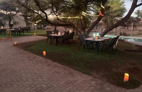 Otjiwarongo Cabine | Otjibamba Lodge