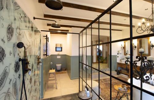 Otjiwarongo Cabine | Otjiwa Mountain Lodge