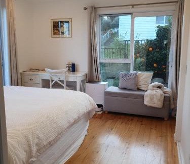 Tauranga Maison | Otumoetai Shared Family Home - Sherwood Food Forest, New Zealand