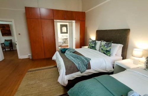 Lydenburg Maison | Oude Post Guesthouse and Cottage - The Old Postmaster's House