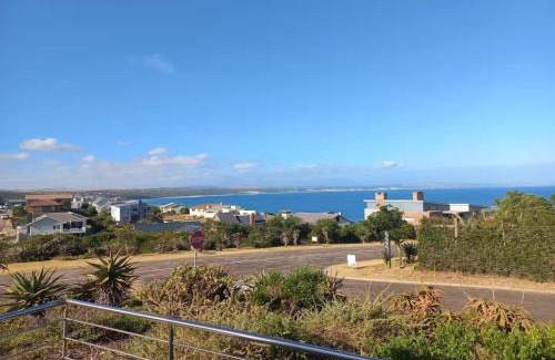 Vleesbaai Maison | Oupa Gallie in Vleesbaai