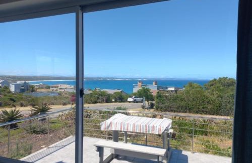 Vleesbaai Maison | Oupa Gallie in Vleesbaai
