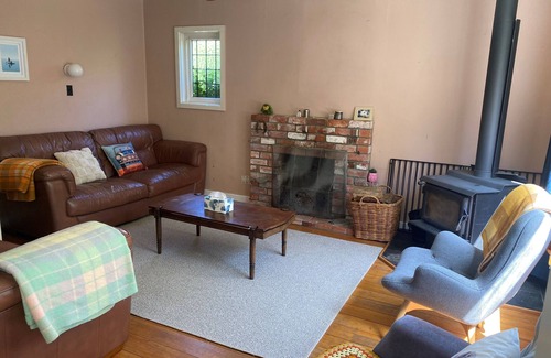 Lake Coleridge Maison | Our Bach. Fish, ski or relax in an amazing alpine setting!