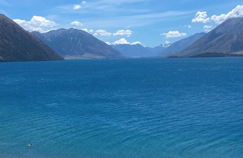 Lake Coleridge Maison | Our Bach. Fish, ski or relax in an amazing alpine setting!