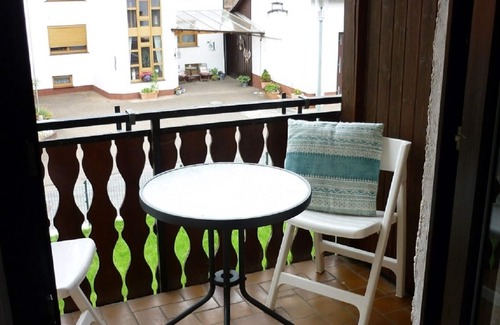 Oberorke Maison | Our little home where people vacation and enjoy the mountains and Nature.