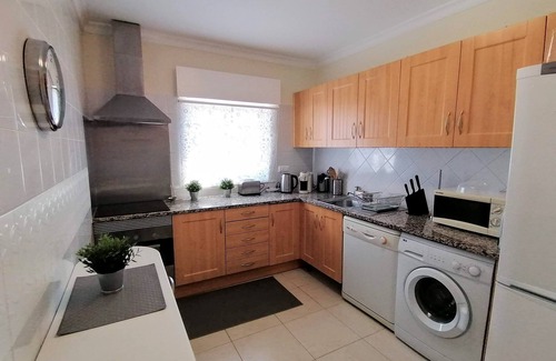 Areias de Sao Joao Appartement | Appartement OURASOL ,2 Chambres à Santa Eulalia au Centre d'Albufeira