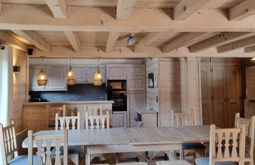 Meribel Village Chalet De Ski | Chalet Ourson Proche pistes - Spa & Hammam Méribel Village