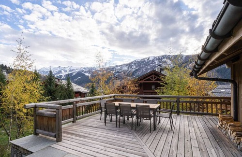 Meribel Village Chalet De Ski | Chalet Ourson Proche pistes - Spa & Hammam Méribel Village