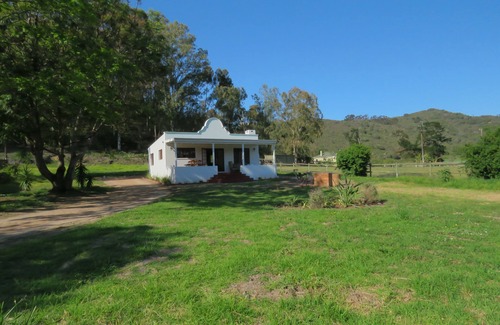 Buffalo Hills Game Reserve Cottage | 'Out of Plett' luxueux Cottage Cape Dutch 2 chambres dans la vallée de la rivière Bitou