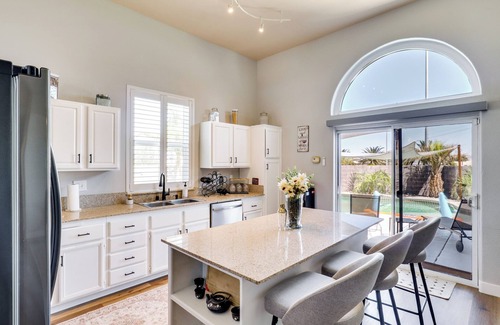 Foothills Maison | Outdoor Entertaining Space: Family Henderson Home