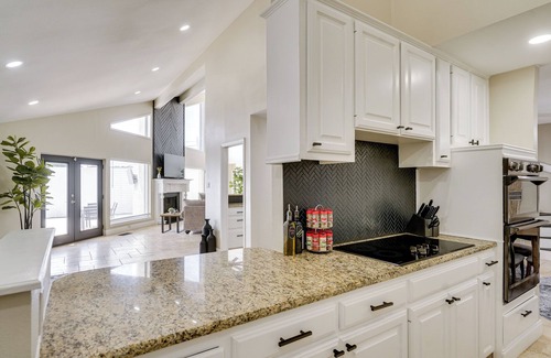 Midland Maison | Outdoor Entertainment Area: Spacious Midland Home!