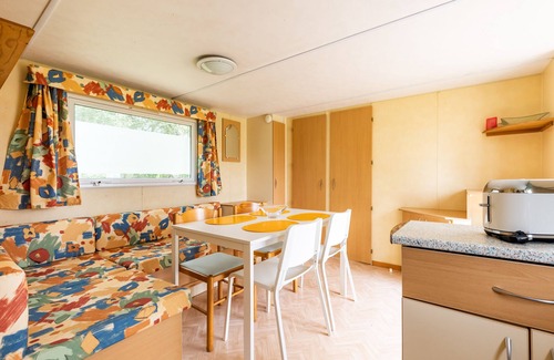 Queyrac Location De VR | Hôtellerie de plein air, pêche et détente au Lac d'Isachris à Queyrac dans le Médoc - Mobilhome 4