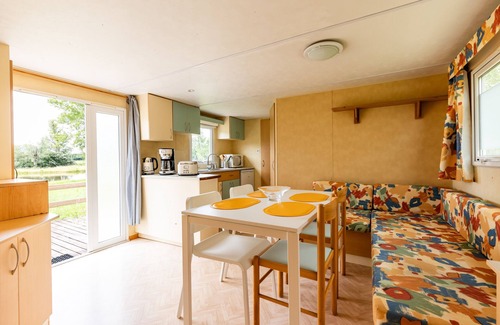 Queyrac Location De VR | Hôtellerie de plein air, pêche et détente au Lac d'Isachris à Queyrac dans le Médoc - Mobilhome 4