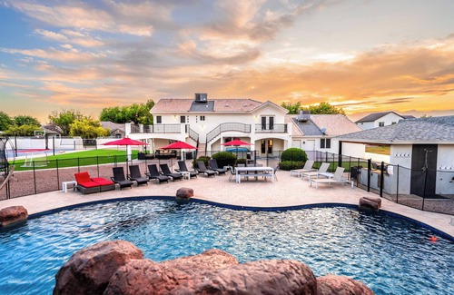 Gilbert Maison | Outrageous pool and onsite activities. Never leave this secluded paradise!