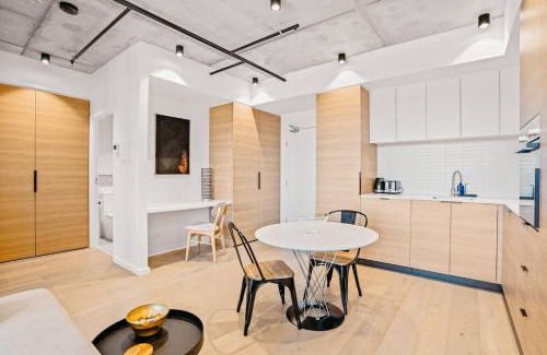 Footscray Appartement | Ovation - New Footscray Apt w parking & pool