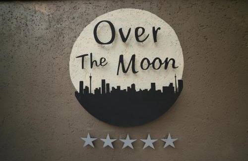 Northcliff Maison | Over The Moon Guesthouse