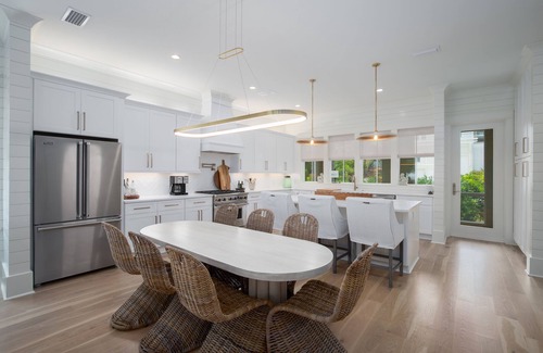 Lakeside at Blue Mountain Beach Maison | "Over the Moon" 30A Home Golf Cart Elevator Community Pool Blue Mountain Bch