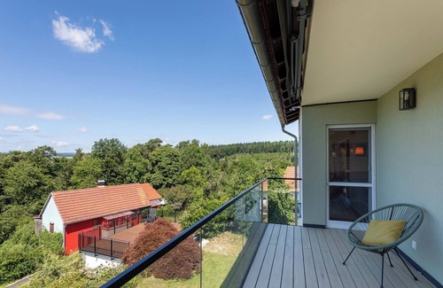 Marienhagen Maison | Overlook Lodge - 5-star vacation home in the Kellerwald forest on Lake Edersee