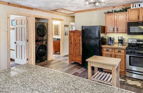 Inlet Maison | Overlook on 5th - Entire Home Summer