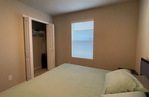 Puyallup Maison | Overlooking Mt. Rainier