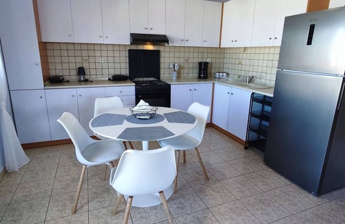 Nea Fokaia Appartement | Overlooking the tower