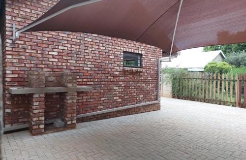 Klerksdorp Appartement | Overnight stay. Self-catering.