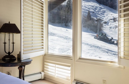 Aspen Copropriété | Oversized 3BR - Prime Location, AC and Unobstructed Views!