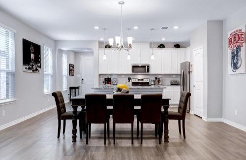 Boerne Maison | Overtime - A Birdy Vacation Rental