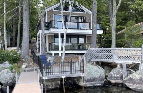 Sebago Maison | Overwater Views Limit 10 3 Bedroom Home by RedAwning