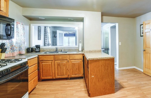 Owego Maison | Owego Vacation Rental Near Downtown & River!