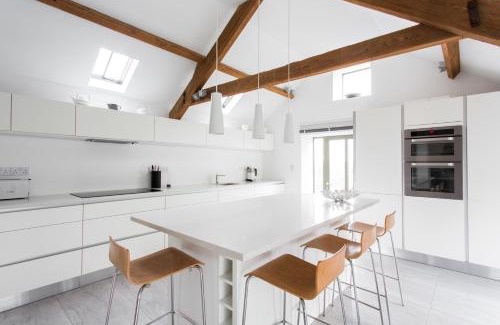 Llandovery Maison | Owl Barn at Penygaer Great views of Brecon Beacons