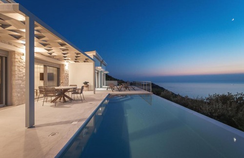 Drimonas Villa | Owl Villas