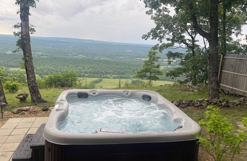 Valley Head Cabine | Owl’s Hollow - Stunning Brow View